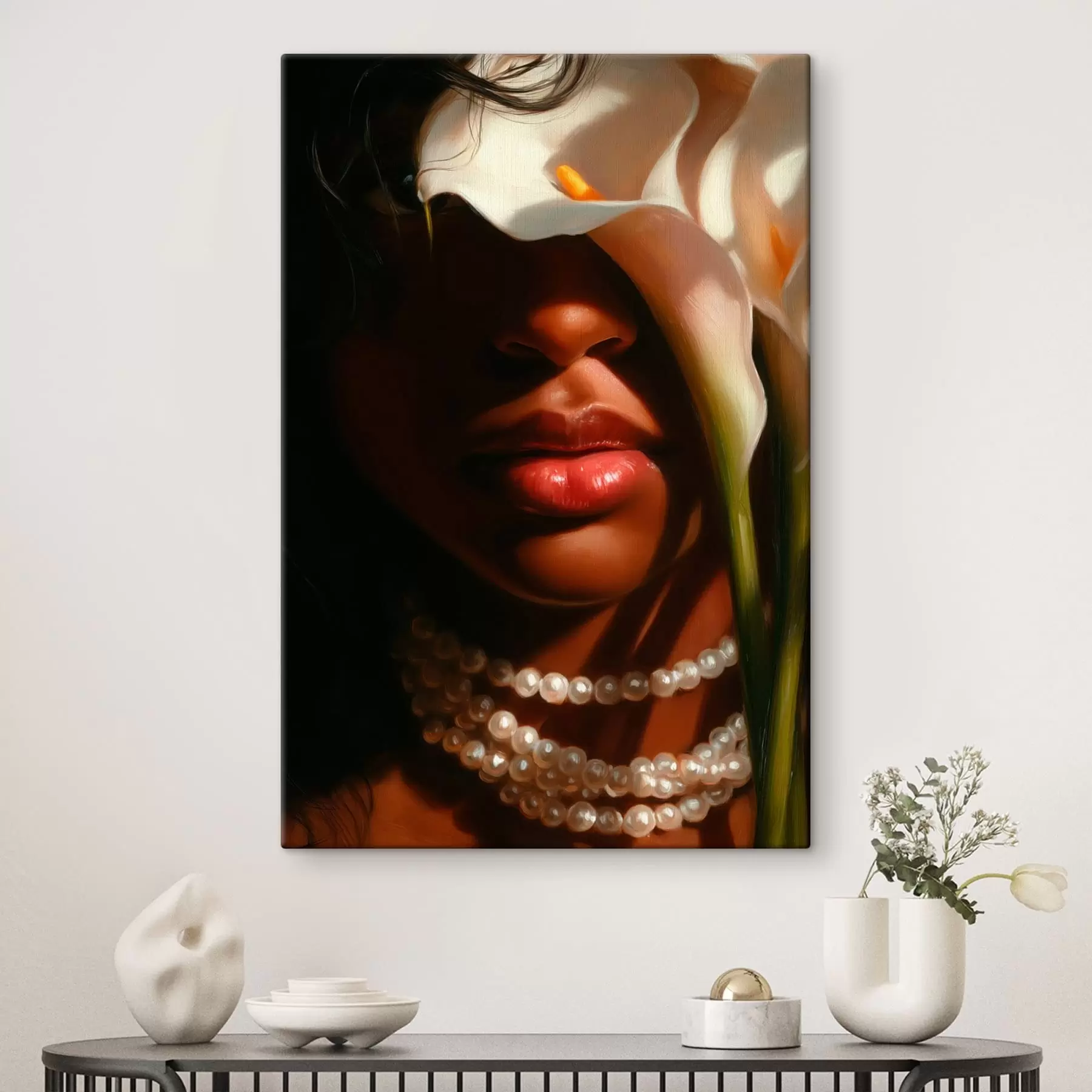 Fototapete Porträt mit weißen Blumen und einer Perlenkette s49978