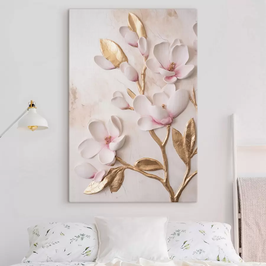 Fototapete Strukturierte, zartrosa Magnolienblüten mit gelben Akzenten s50230