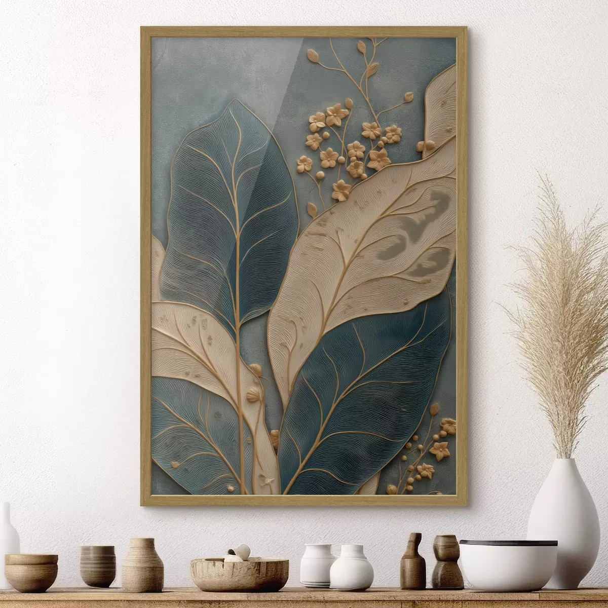 Poster Blätter und kleine Blüten mit Reliefwirkung auf dunklem Hintergrund f50427