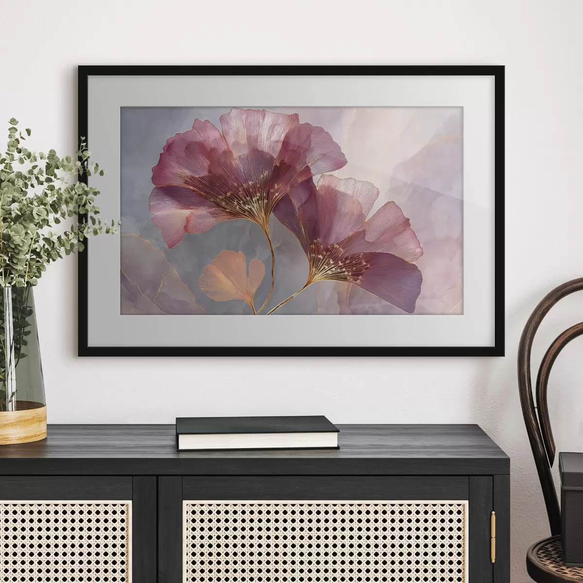 Poster Rosa, durchscheinende Blüten auf pastellfarbenem Hintergrund f50455