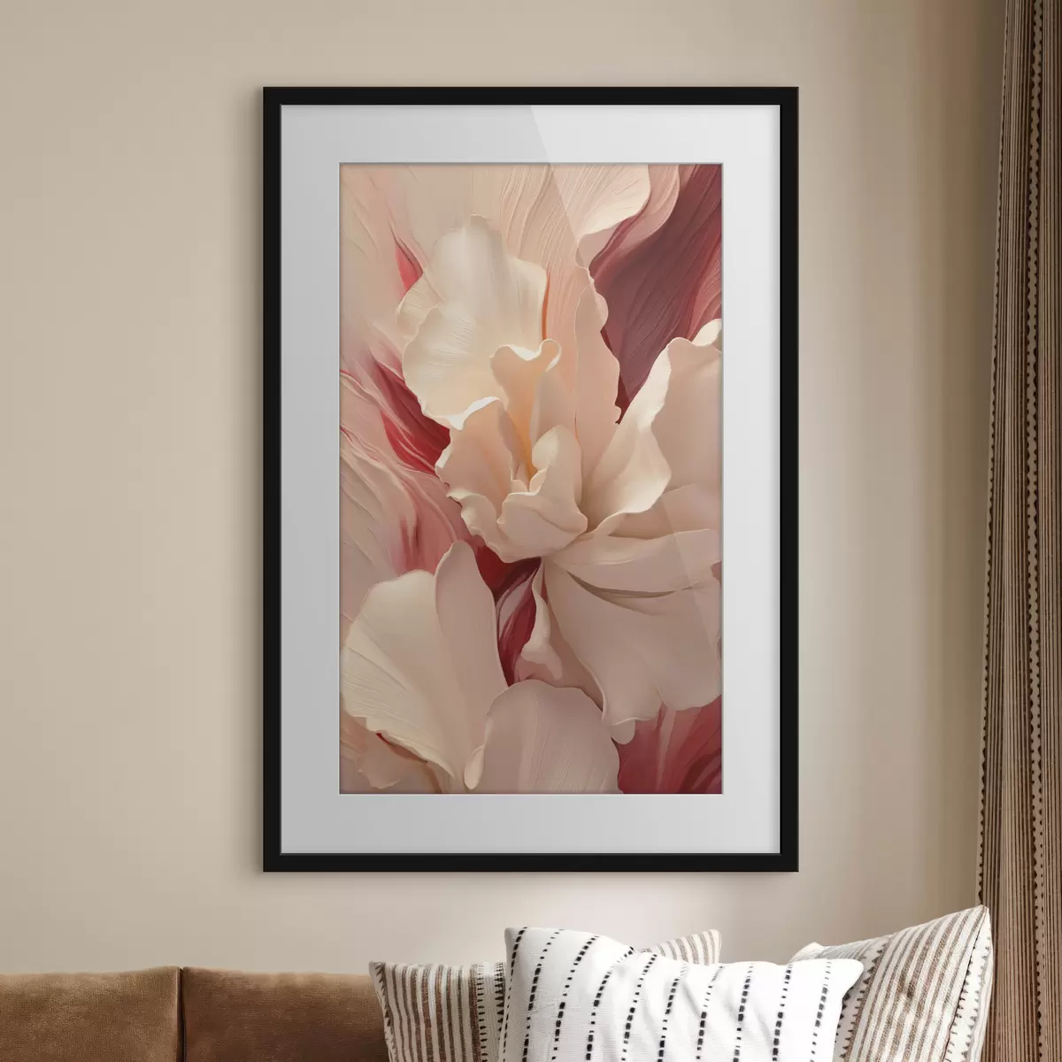 Poster Zarte, vielschichtige Blütenblätter mit roten und rosa Akzenten f50634