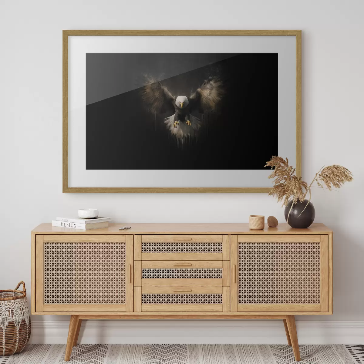 Poster Adler mit ausgebreiteten Flügeln vor schwarzem Hintergrund f50589