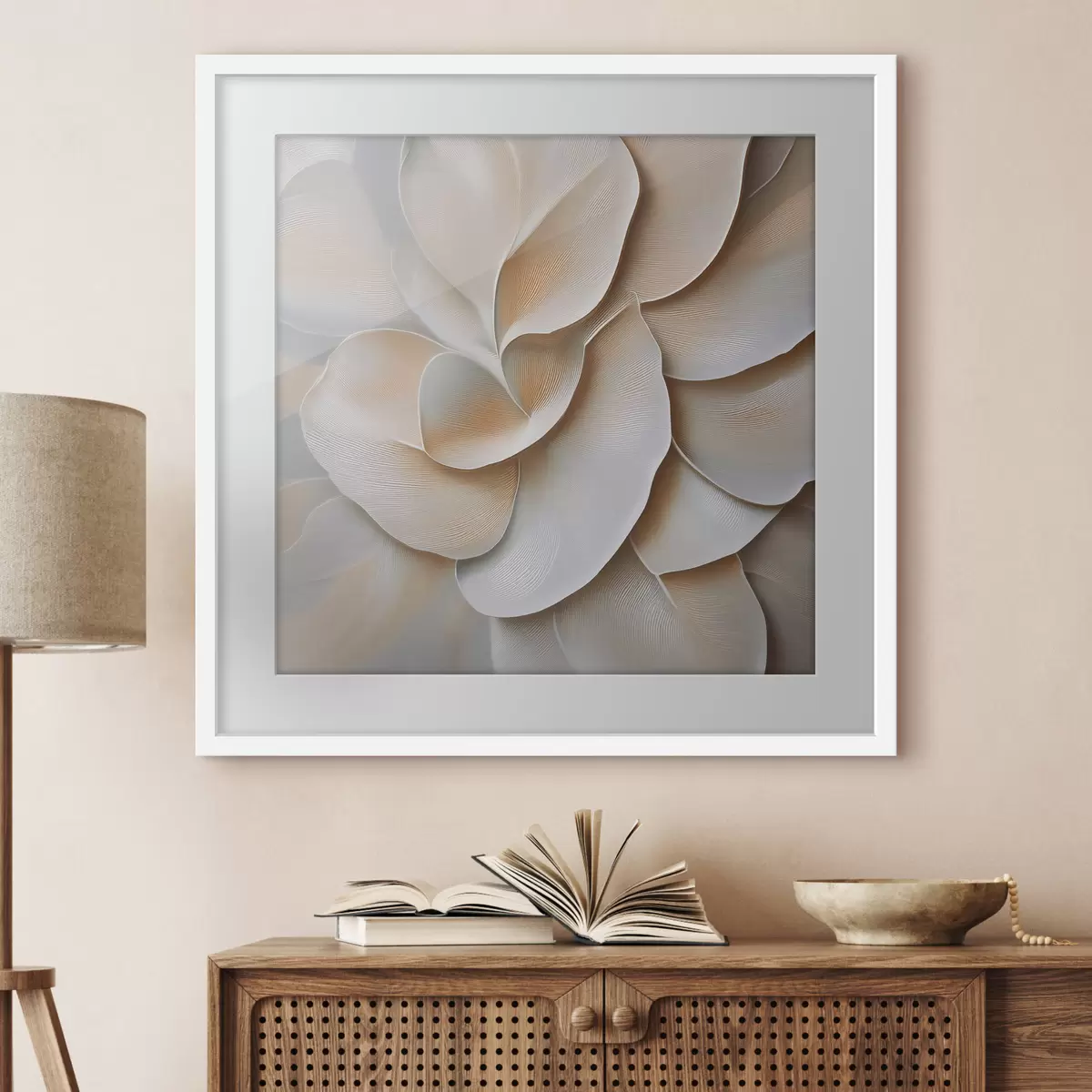 Poster Ein Blumenarrangement mit einer strukturierten Reliefoberfläche in Beige- und Cremetönen f50002