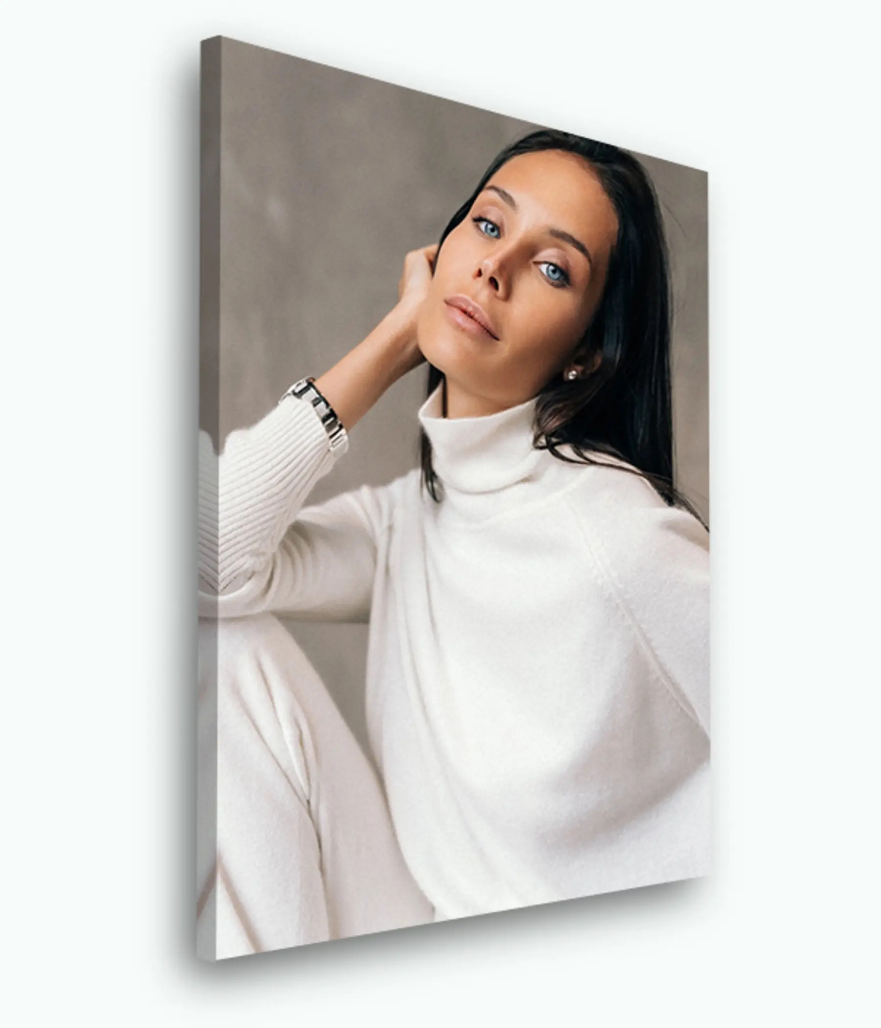 Fototapete Gemälde nach einem Foto eines Mädchens auf Leinwand s33435